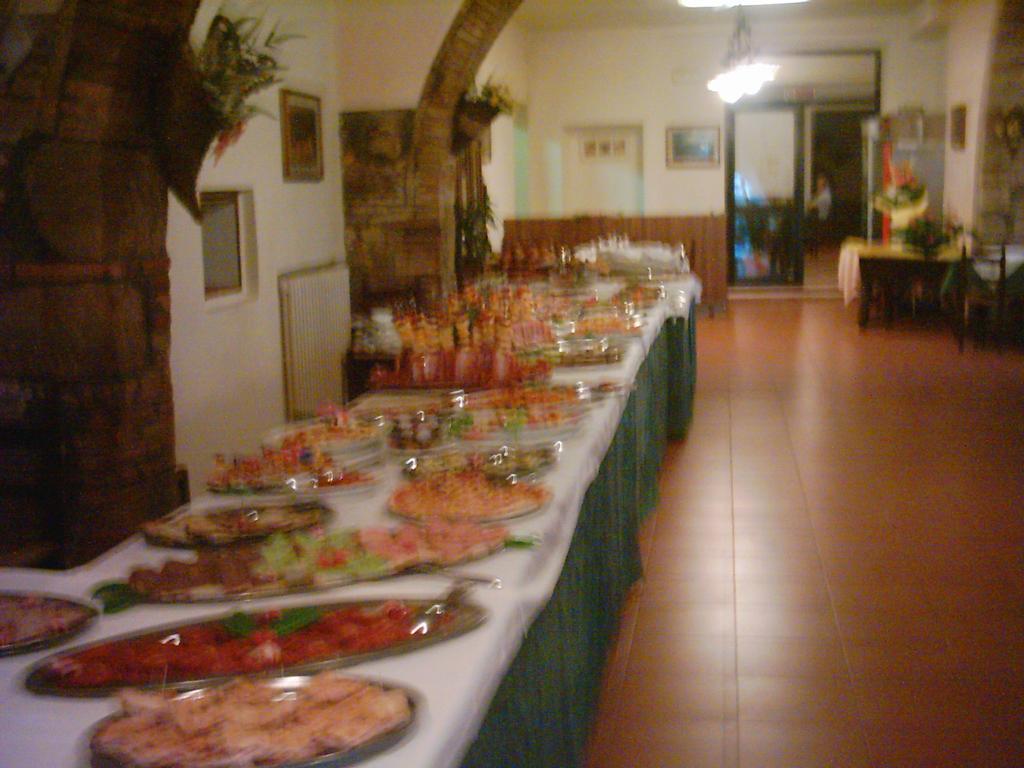 Hotel Il Malandrone Rosignano Marittimo Exterior foto