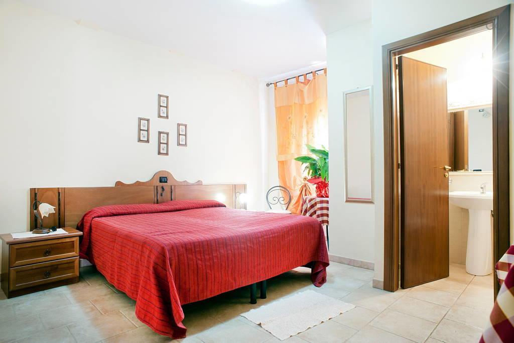 Hotel Il Malandrone Rosignano Marittimo Exterior foto